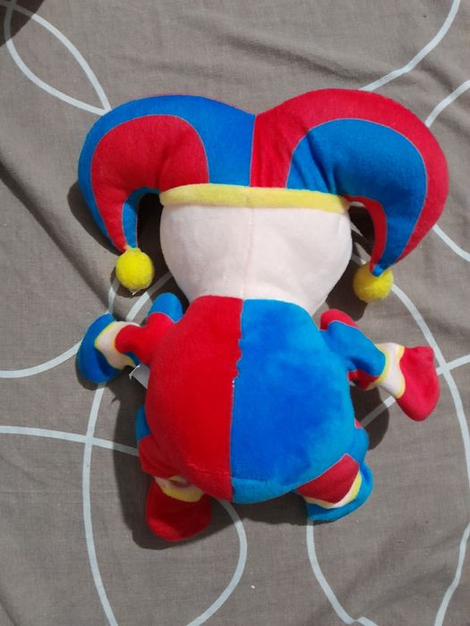 Мягкая игрушка девочка Помни Удивительный цифровой цирк, 26 см .