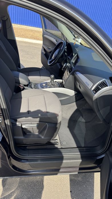 Audi Q5 Quattro 2011 року, 2.0 TDI , повний привід, механіка