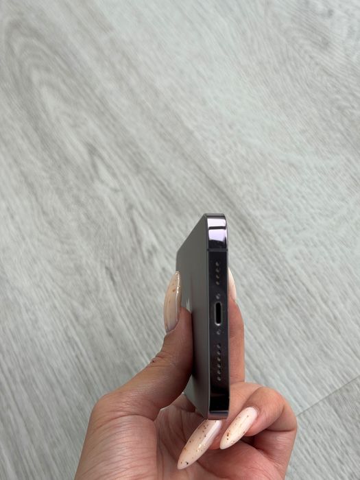 Vendo iPhone 14 Pro Max 256 GB (eSIM), cor Deep Purple