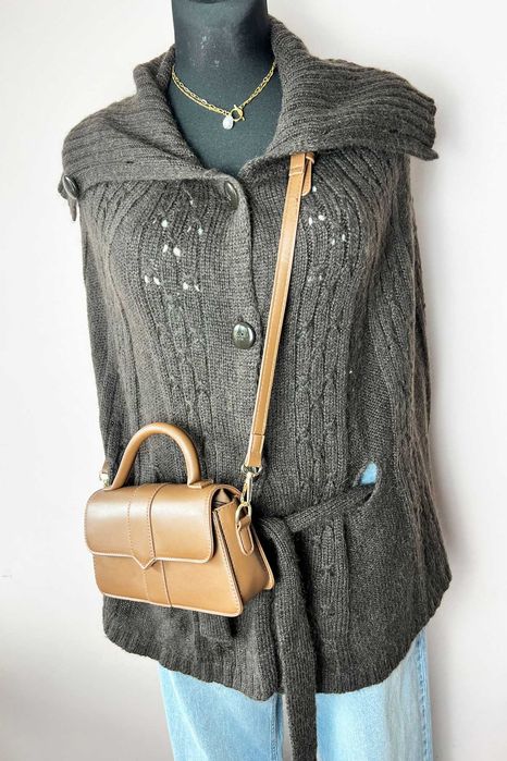 Benetton Stile brązowe ponczo poncho narzutka z wełną guziki