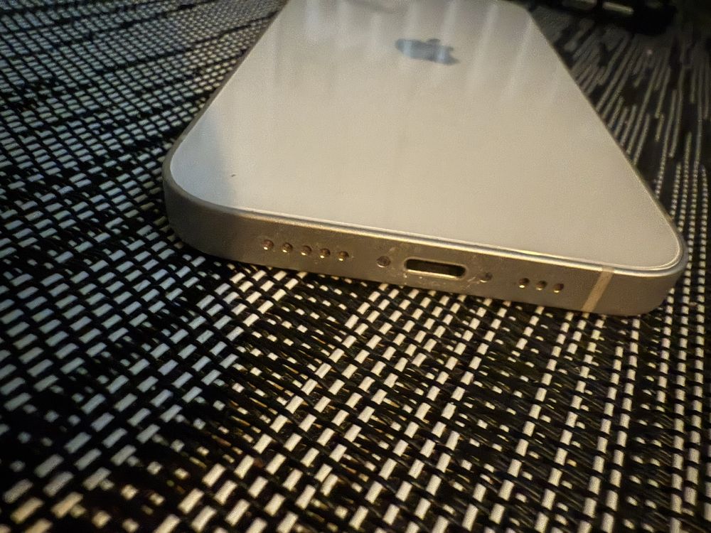 Iphone 13 sprawny