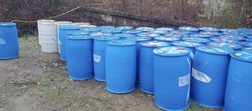 Бочки пластиковые 200 литров