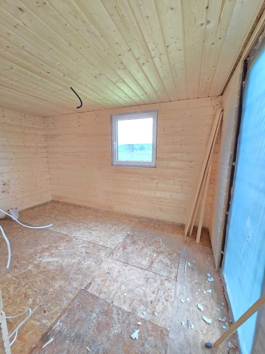 Dom Całoroczny 50m 2 Sypialnie, Bez Pozwolenia Konstrukcja Stalowa