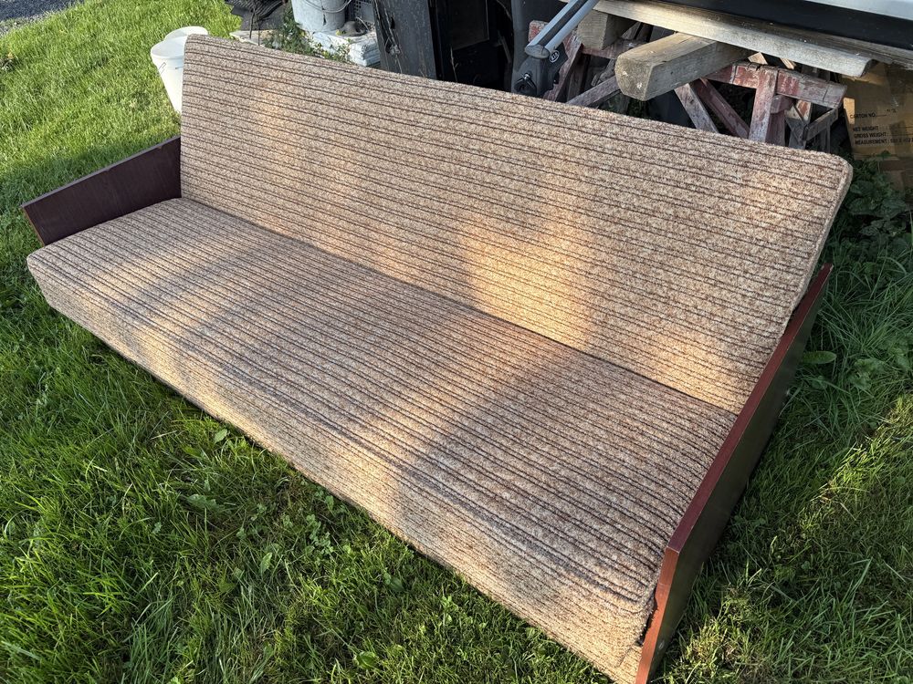 Wersalka sofa rozkładana