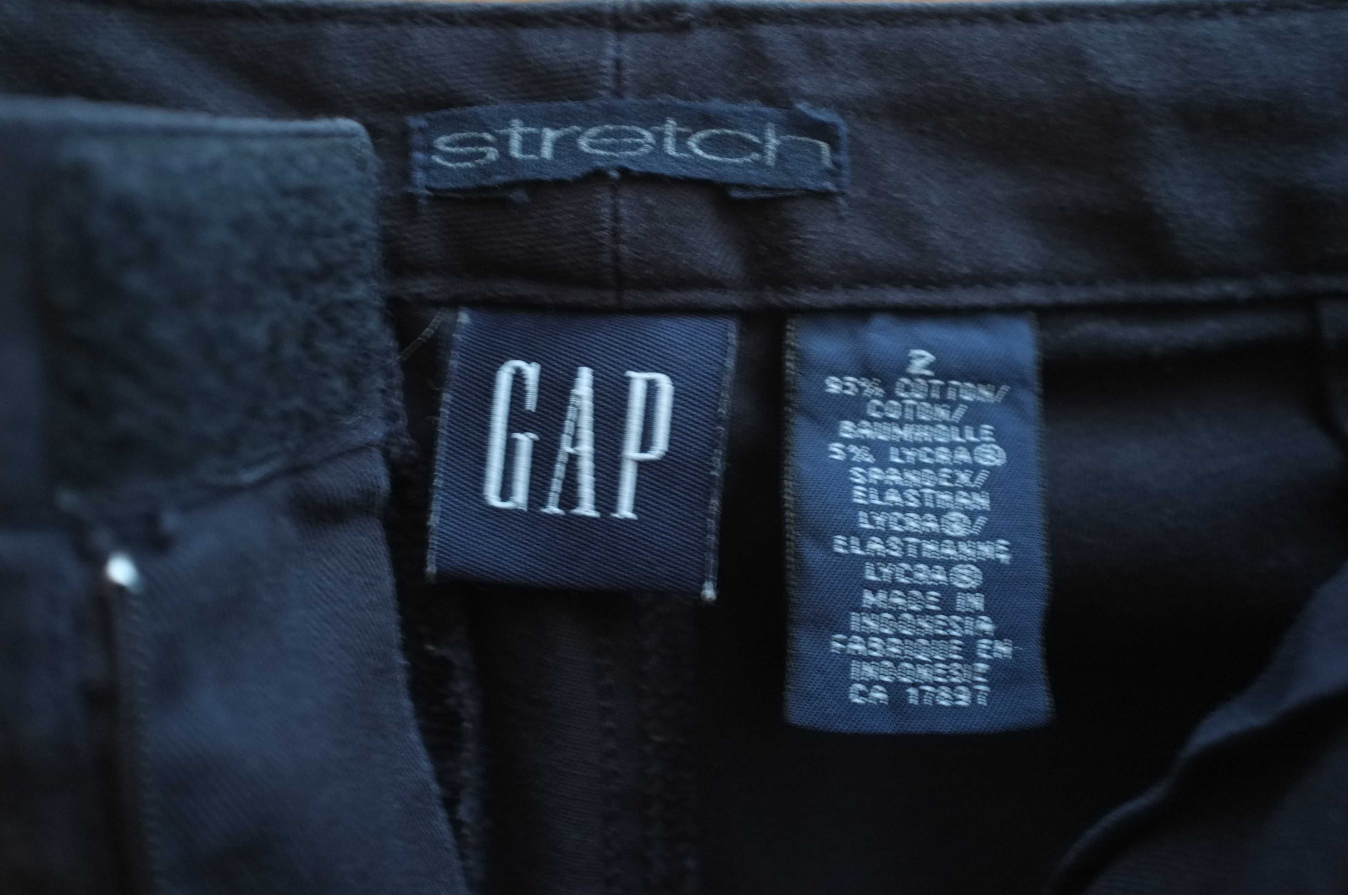 granatowe spodnie GAP Stretch rybaczki rurki 34 marynarskie z lampasem