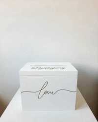 białe pudełko na koperty skrzynka na koperty złoty napis Love wesele