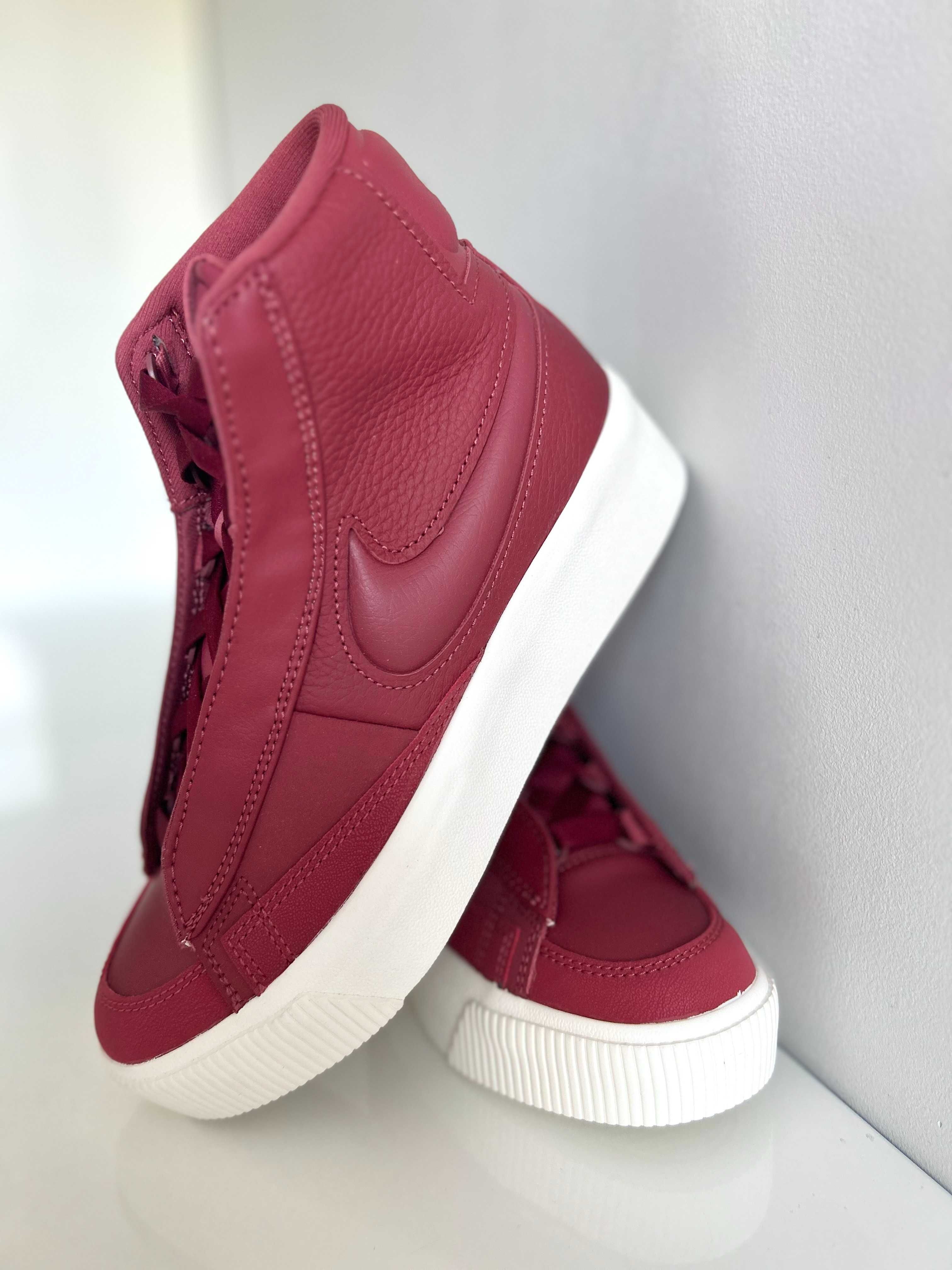 Buty damskie Nike  Blazer Mid Victory