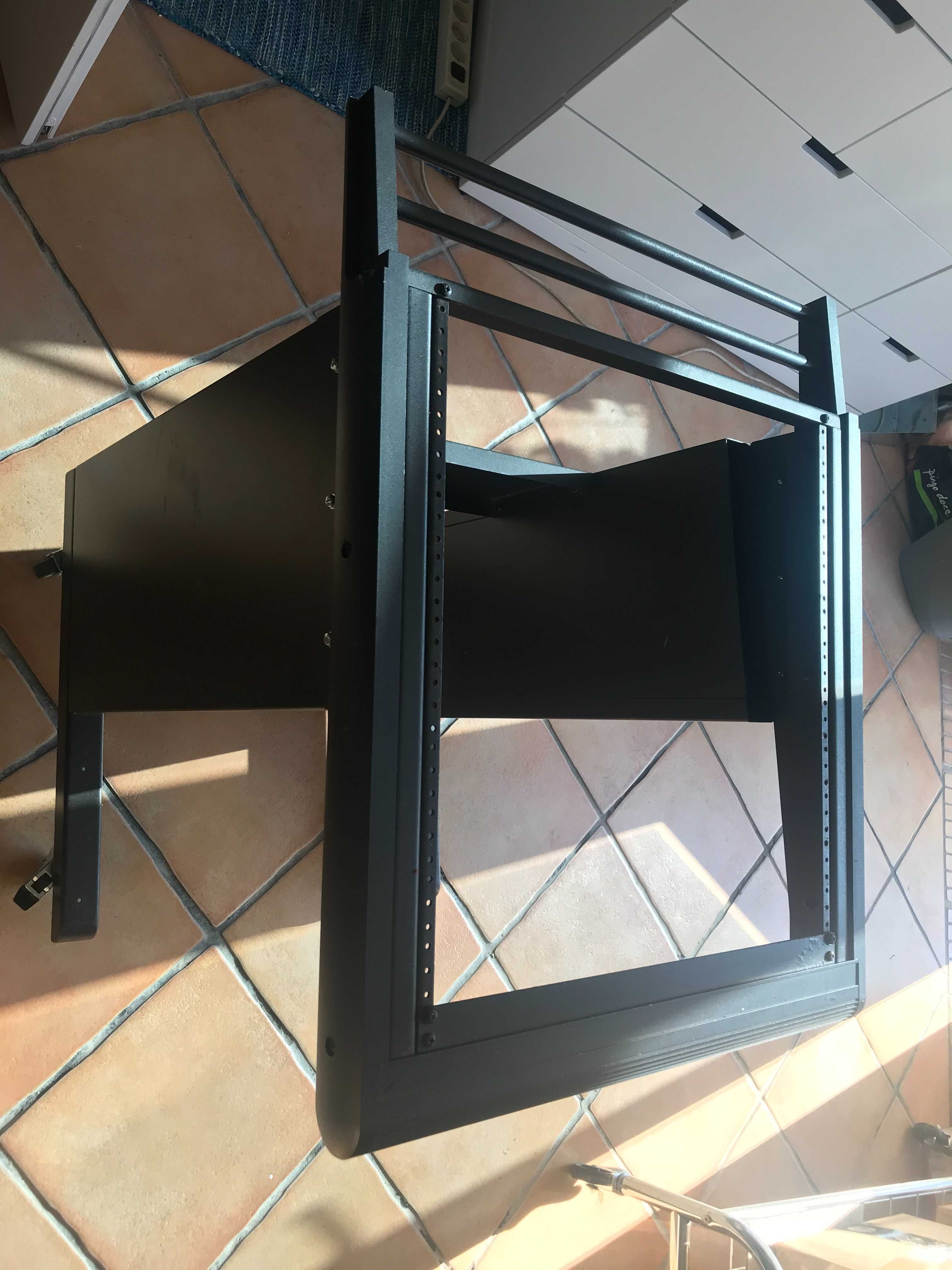 MACKIE Side Desk on wheels