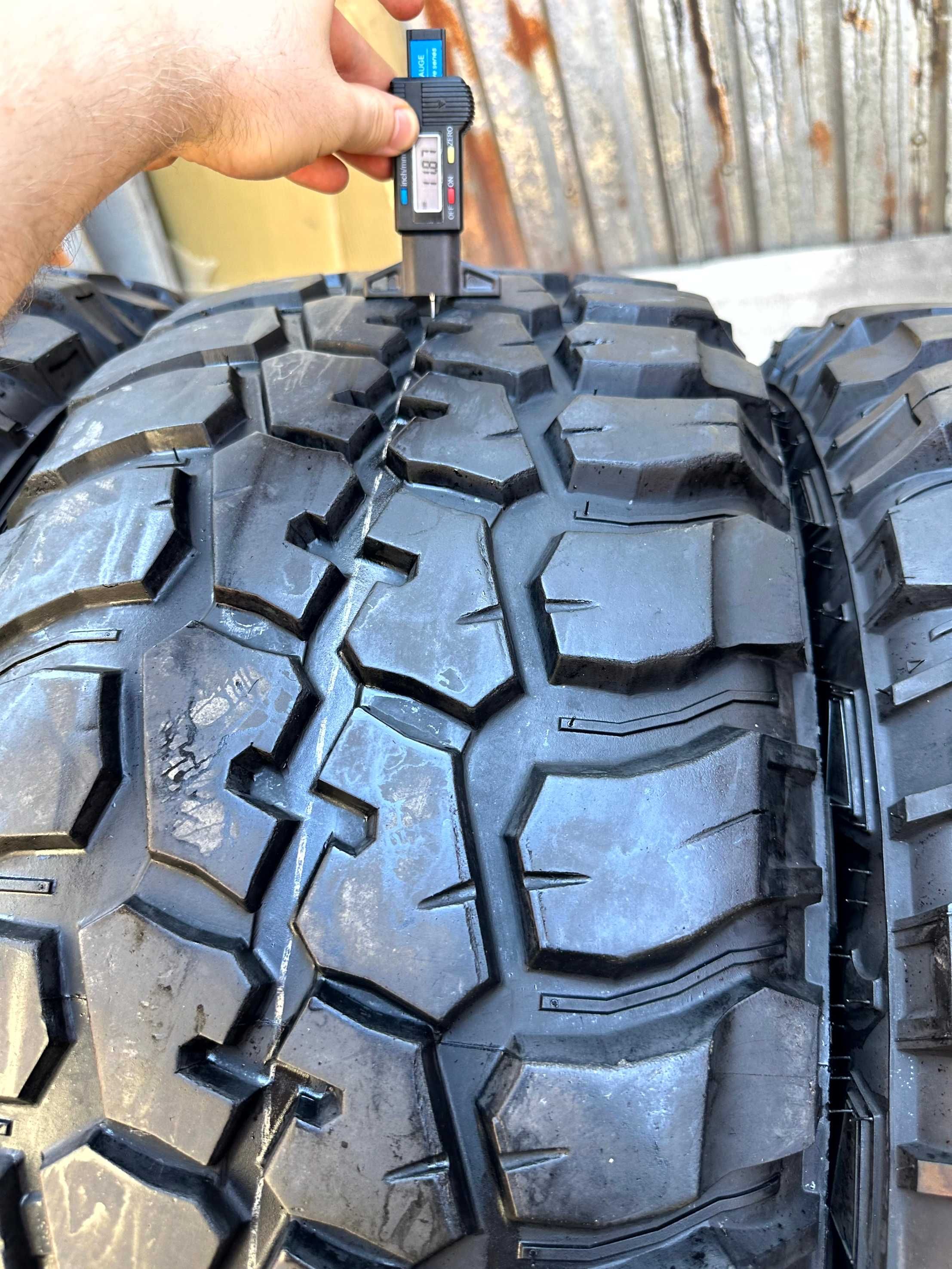 Шины БУ 35x12.5 R 20 Federal Couragia M/T Комплект грязевые
