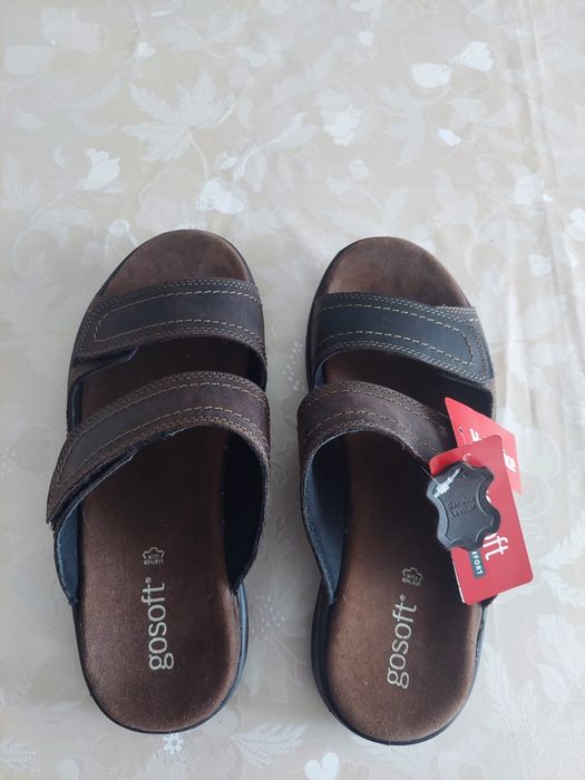 Кожаные мужские шлепки.