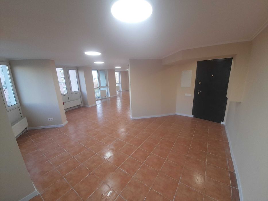 Вишгород Центр Суперфасад н/ф 72кв.м. Активний трафік