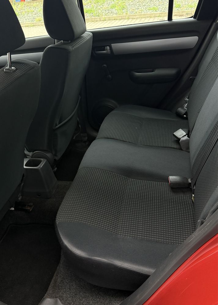 Suzuki Swift 1.3 92 KM