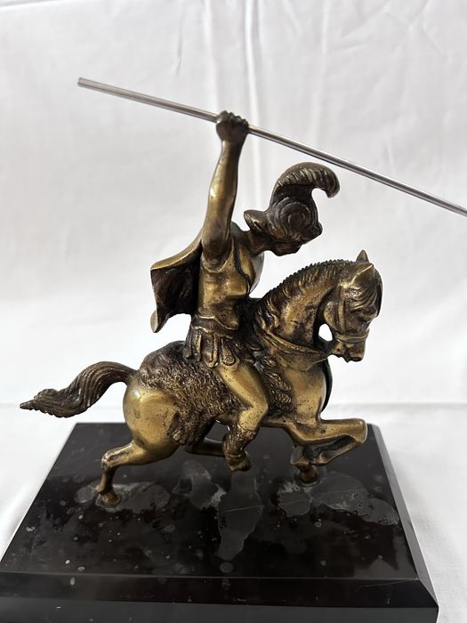 Estátua de Joana d’Arc a Cavalo - Réplica da Escultura de Emmanuel Fré