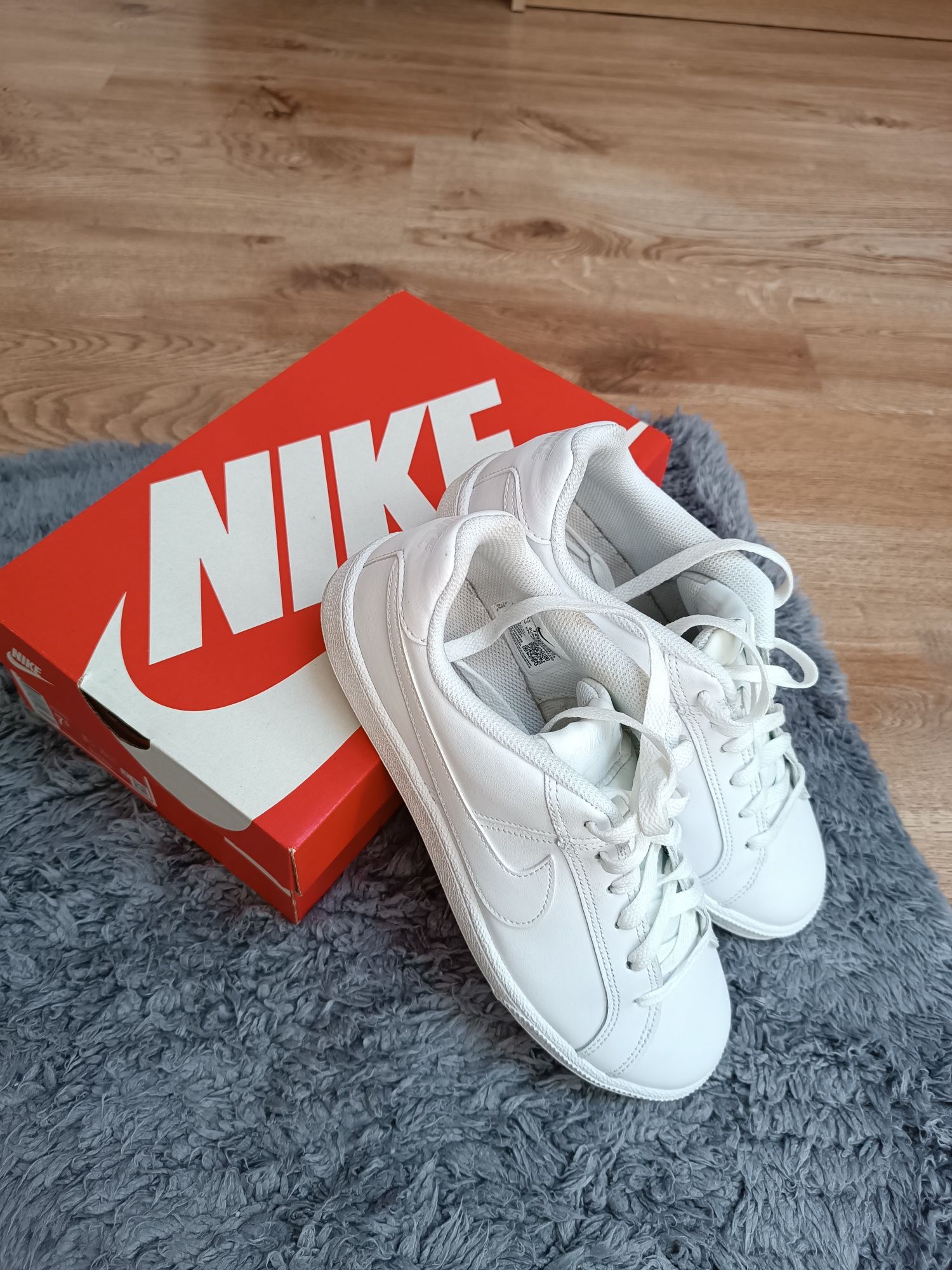Buty nike białe 38,5