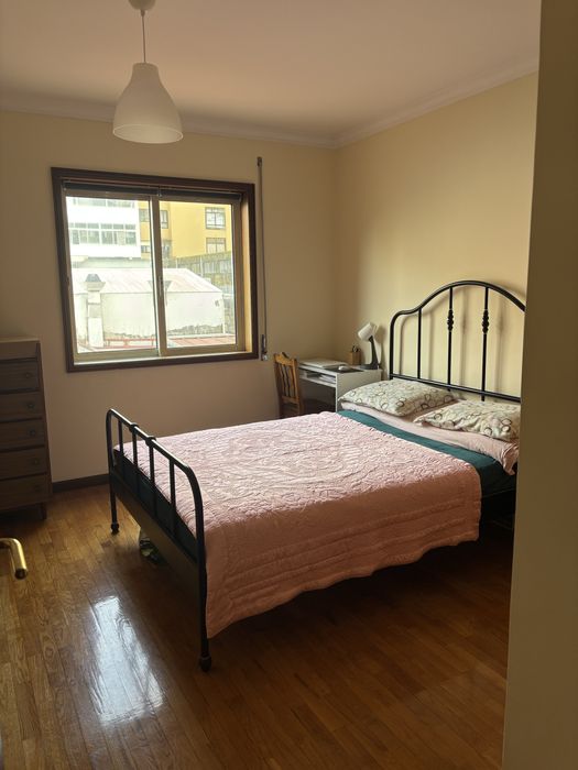 Arrendo quarto para Rapariga em Matosinhos