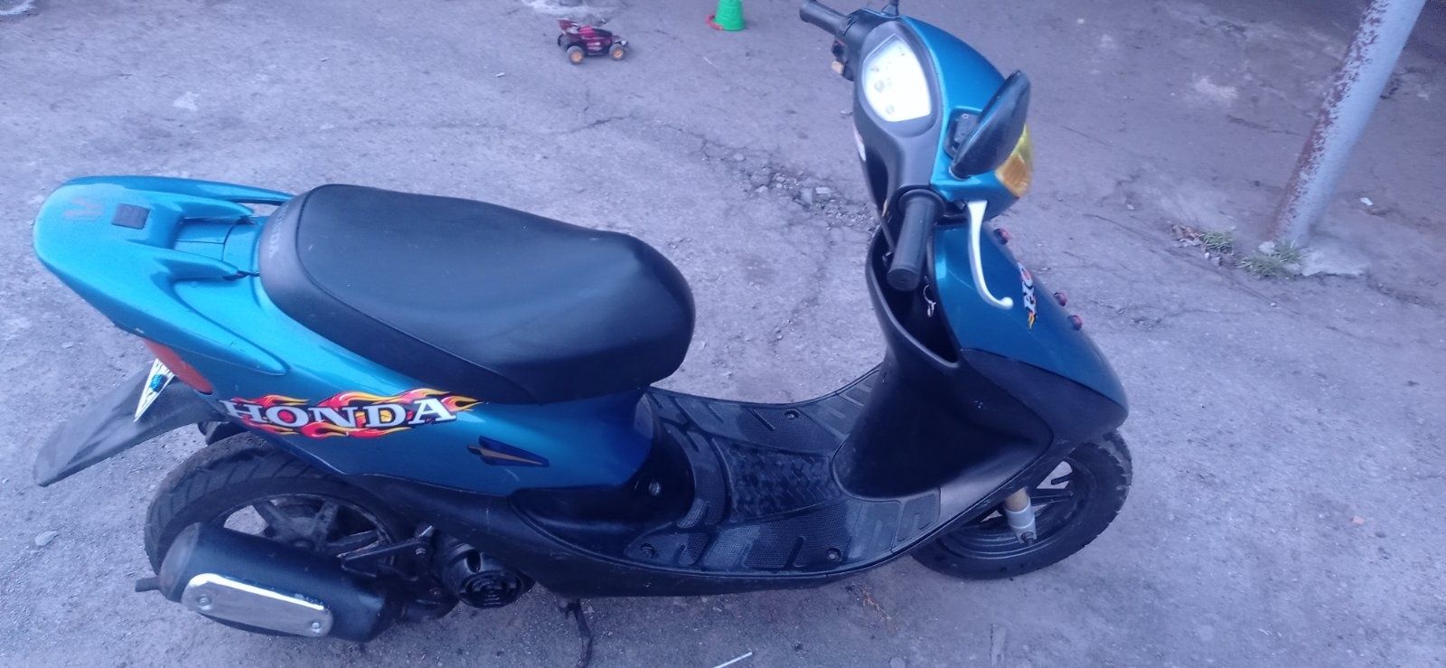 Скутер Honda dio 35zx