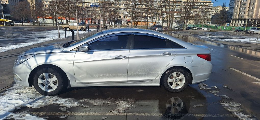 Оренда авто ПРОКАТ подобово
