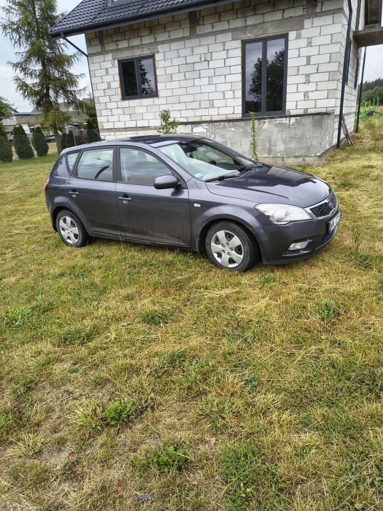 Kia Ceed 1.4 Benzyna