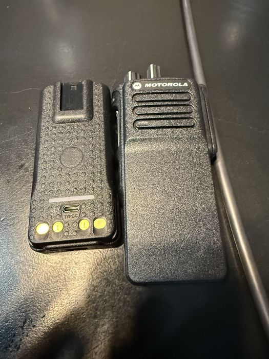 Радіостанція motorola dp4401e з 256 vhf 136-174