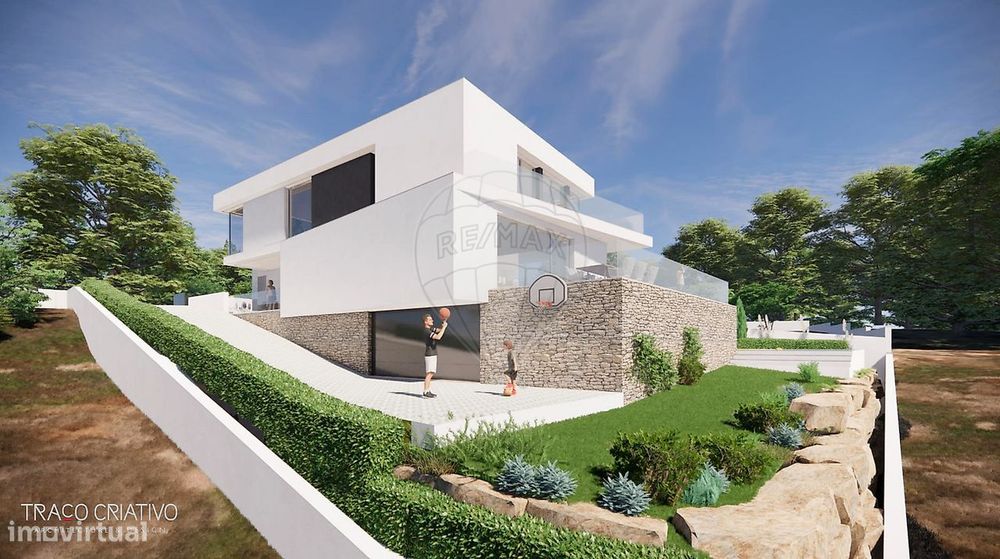 Moradia T5 para venda