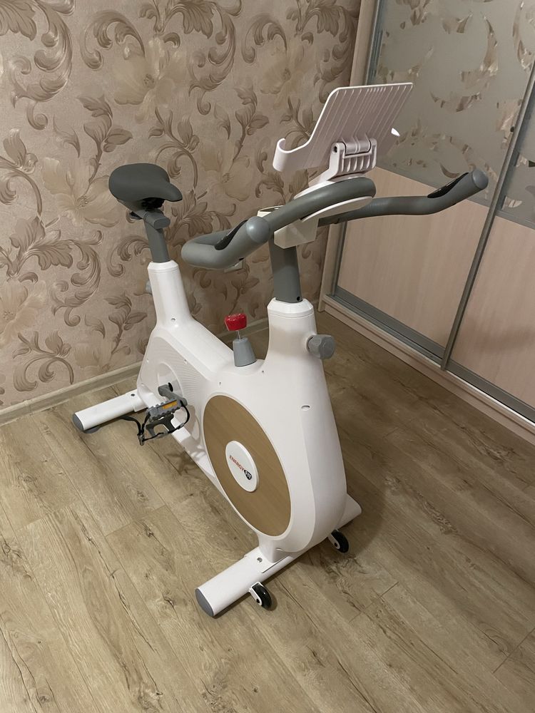 Продам велотренажер EnergyFIT UB1