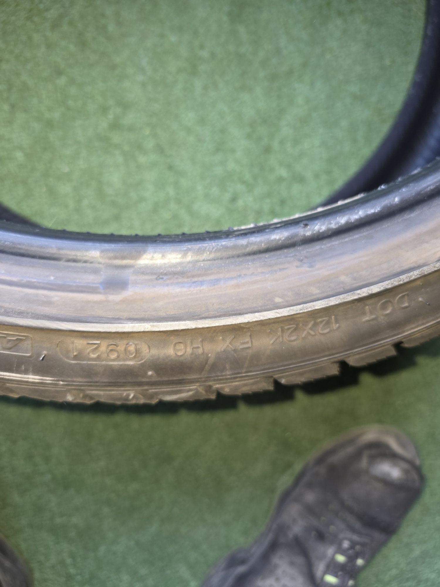 Sprzedam opony zimowe Hankook  285/30R22