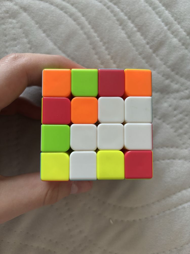 Продам кубик рубика 4на4 фирмы QiYi Cube