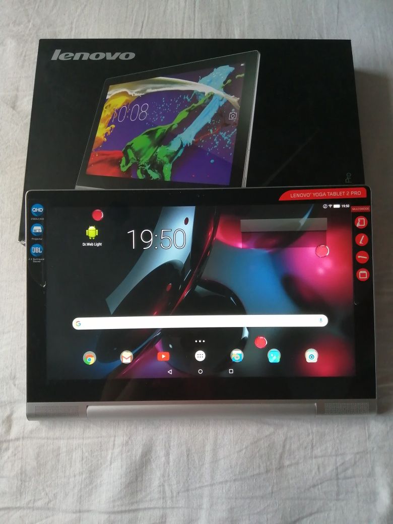 Планшет Lenovo Yoga Tablet 2 Pro