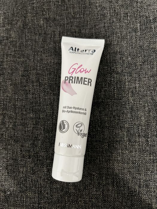 Alterra, Glow Primer Baza pod makijaż rozświetlająca