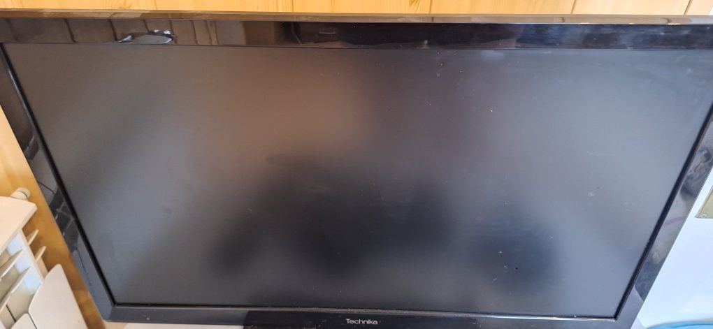 Tv Technika Led 22 całe zestaw kompletny dekoder piloty