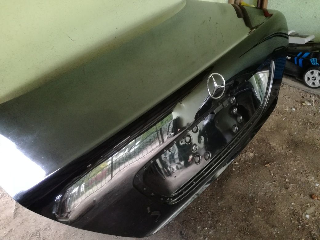 Pokrywa bagażnika mercedes w220 kod lakieru 197