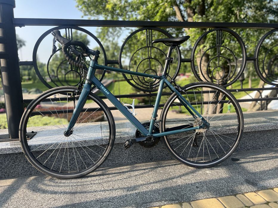 Triban RC120 велосипед велошолом шосейний велосипед