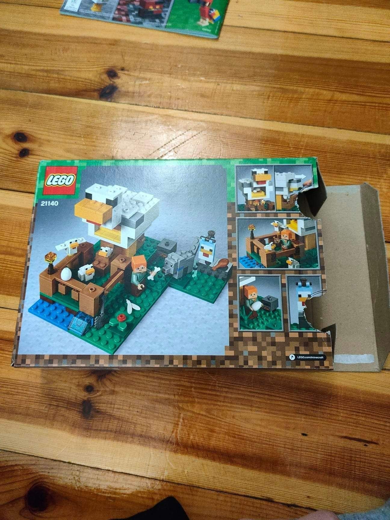LEGO Minecraft Kurnik 21140