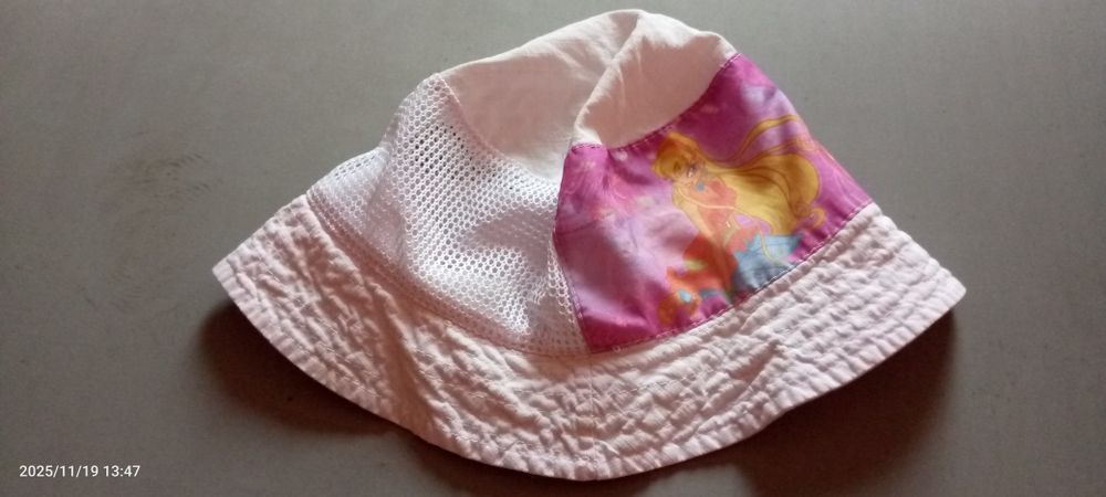 Речі для дівчинки