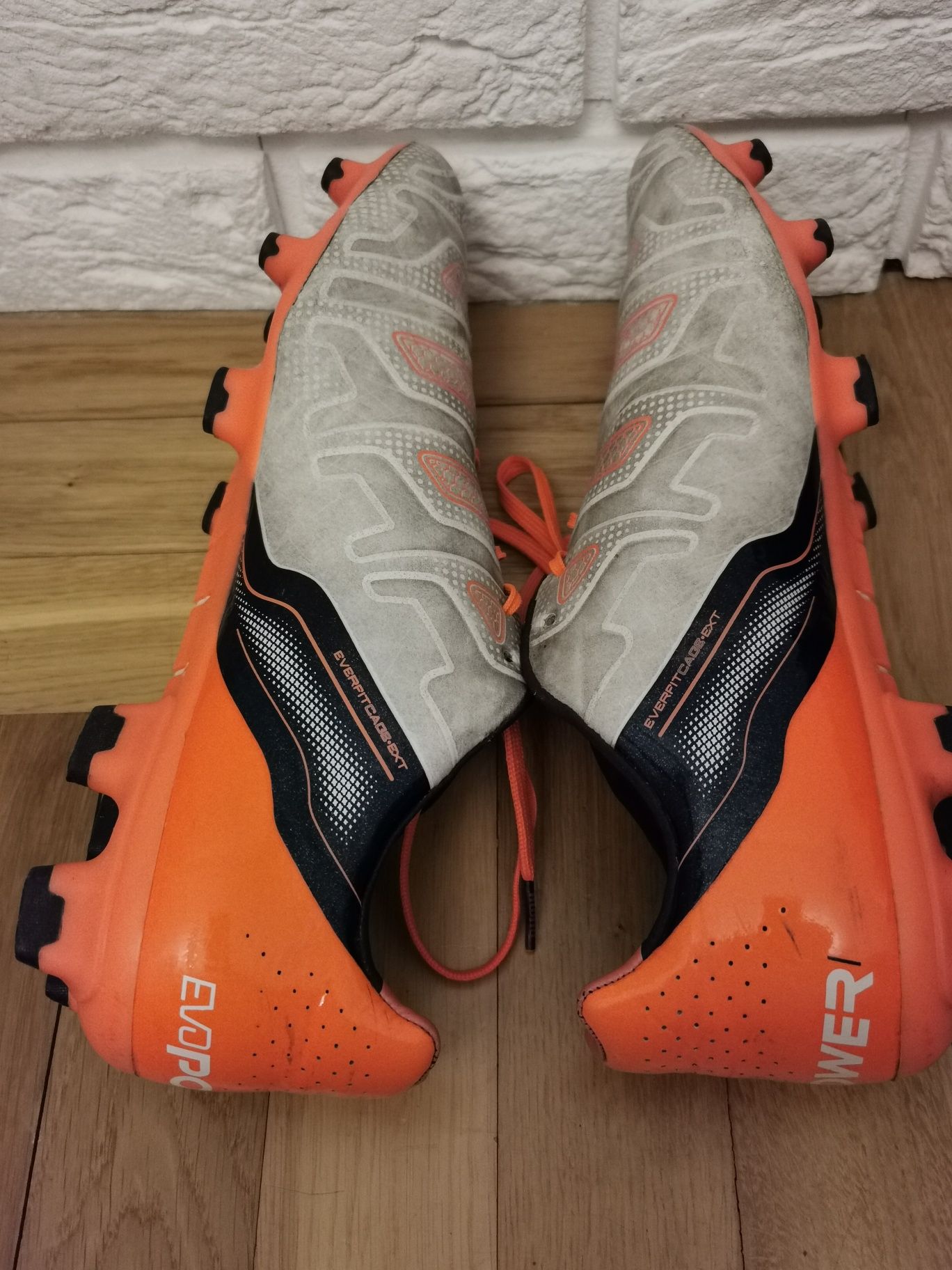 Buty Korki PUMA Evo Power roz 44,5/Długość wkładki 29cm