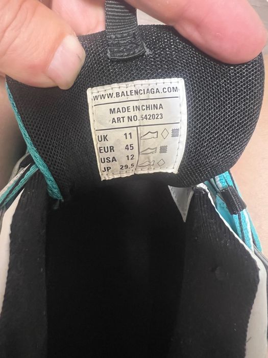 Balenciaga track