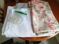 Duas cortinas para banheira