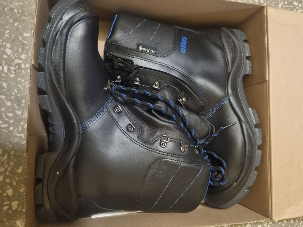 Sprzedam buty Atlas
