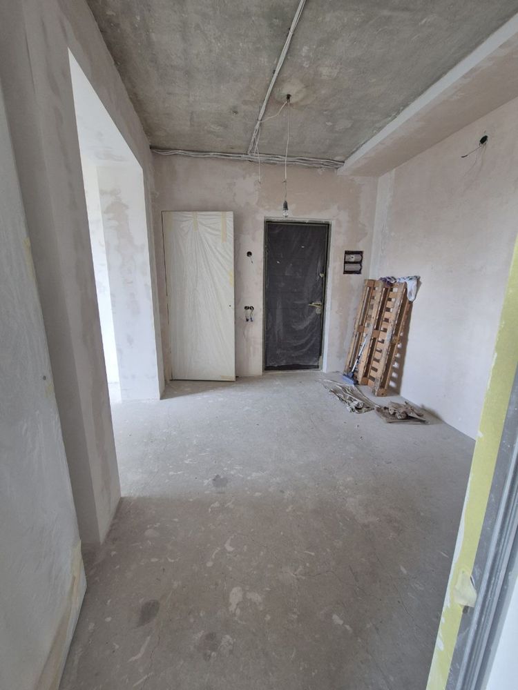 3 кімната квартира, без меблів, Барабашова 40,