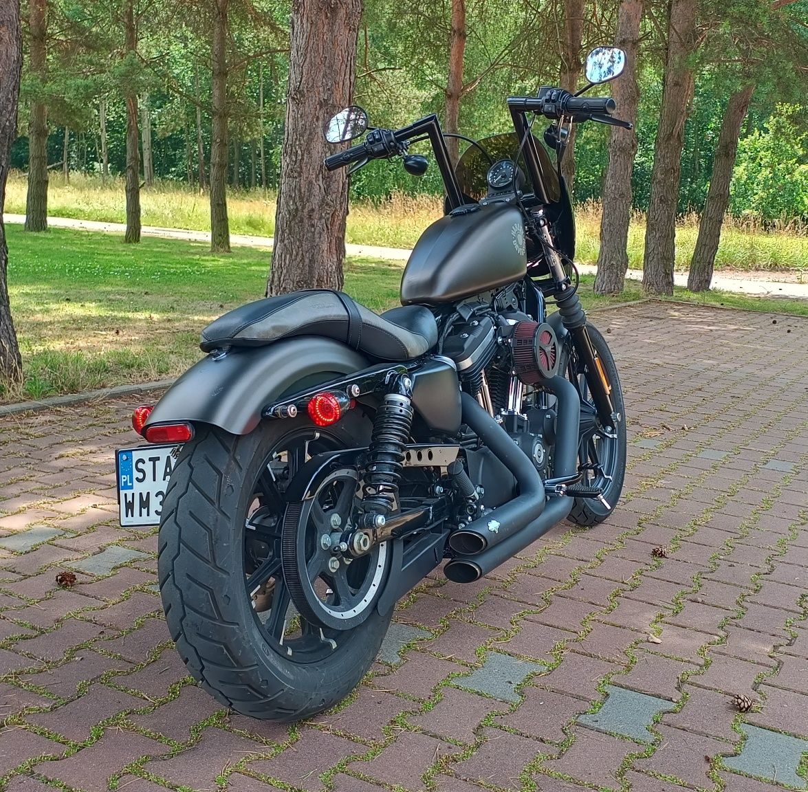 Harley-Davidson XL 883 N IRON 1200 sportster vance