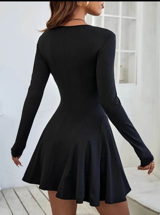 Платье праздничные.