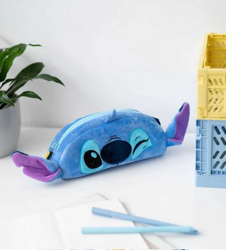 Disney Stitch Sticz piórnik saszetka pluszowy na przybory szkolne