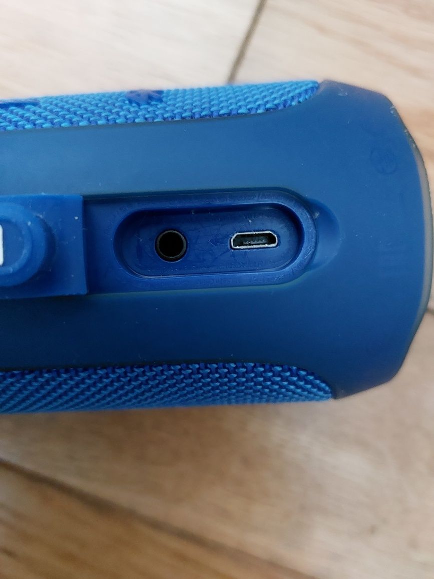 JBL FLIP 4 niebieski