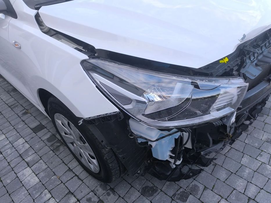 Kia Rio 1,2 benzyna 84 KM klima czujnik zmierzchu