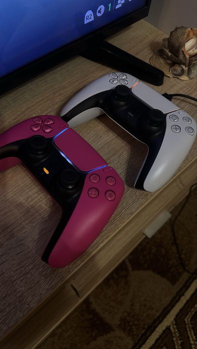 Продам пс5 про 2т