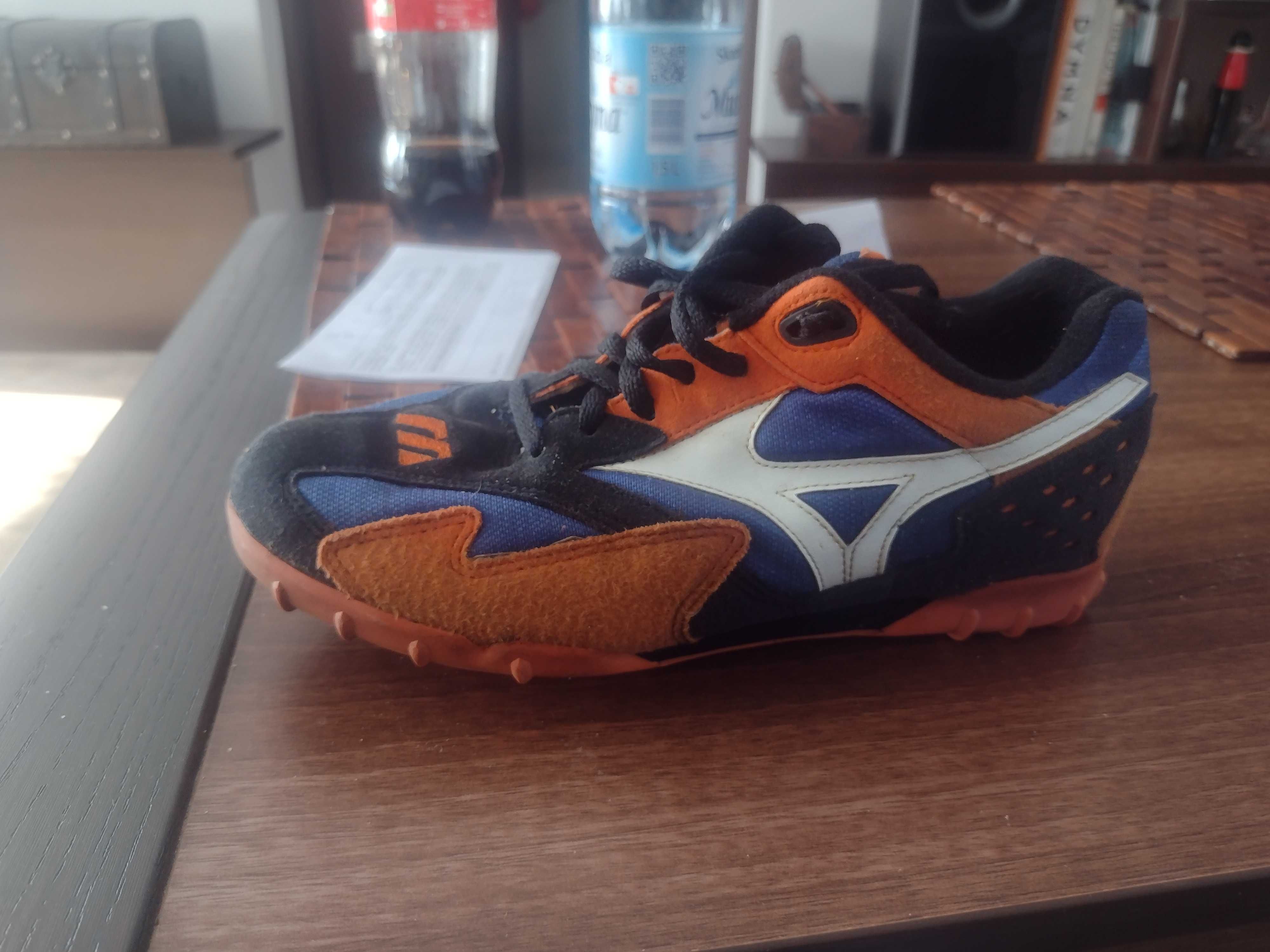 Buty kolce Mizuno . Rozmiar 38 i 2/3