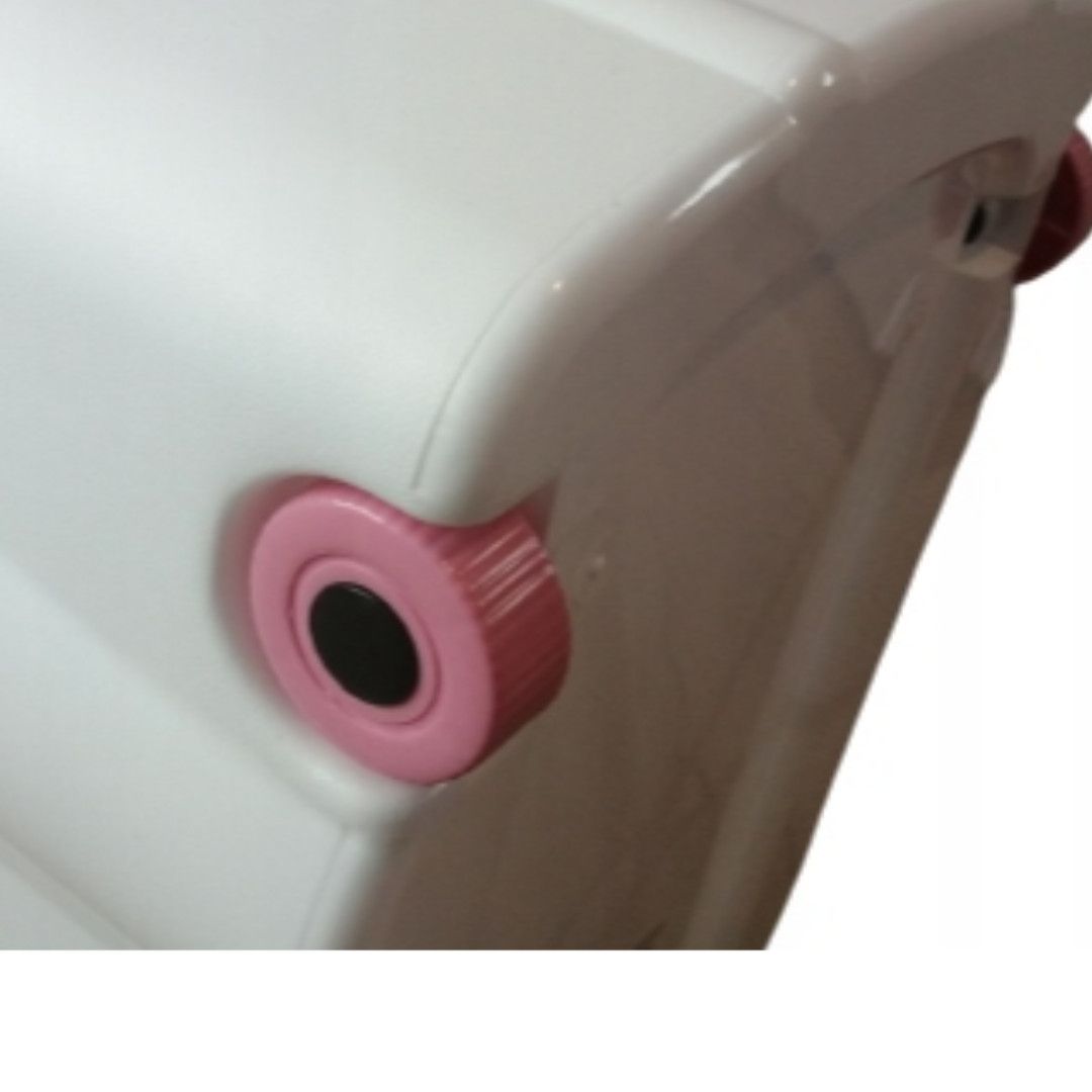 Kufer Na Skarby  Plastikowy Fioletowy  Z Różową Pokrywką Na Kółkach