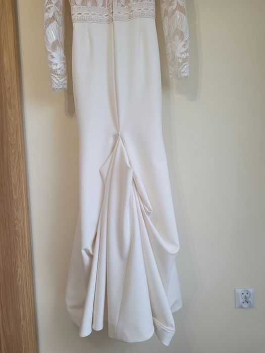 Suknia ślubna rybka