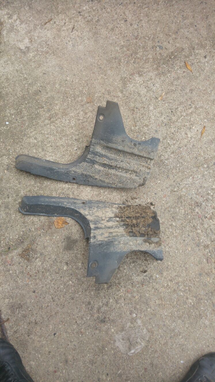 Honda Civic 8 VIII 06-11 Ufo Zakole Tyl nadkole Chlapacz Tylny Pra Lew