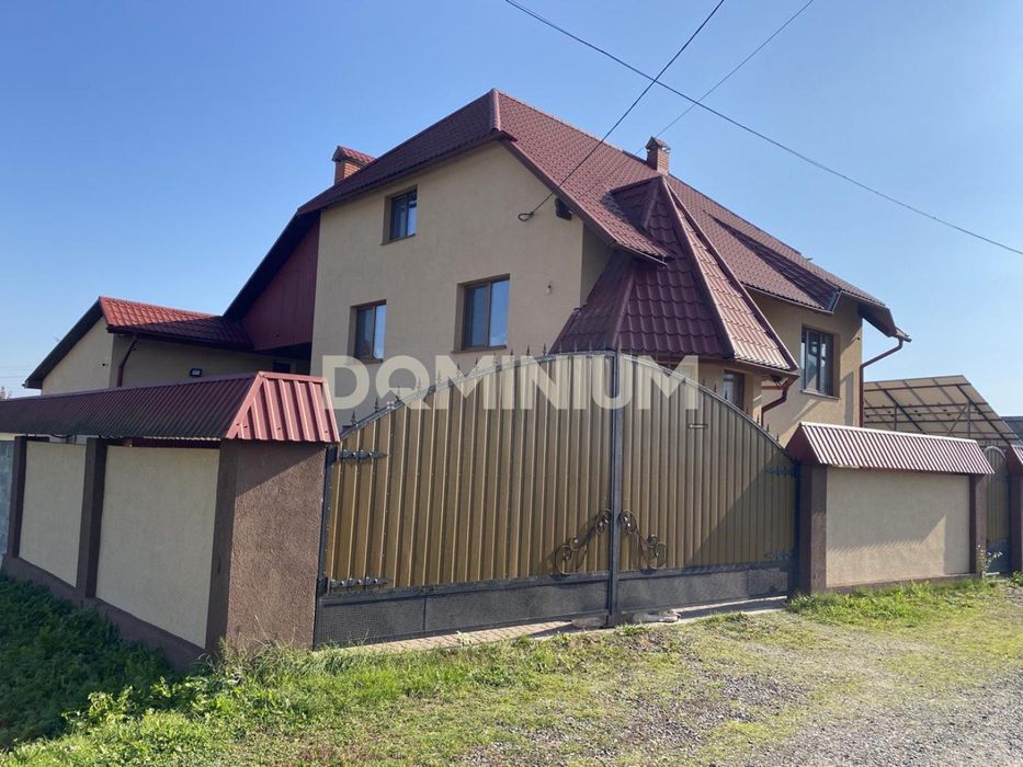 Продається будинок у с. Велятино вул. Шаянська